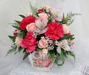 Chantilly Lace Mothers Day Keepsake from Joseph Genuardi Florist in Norristown, PA